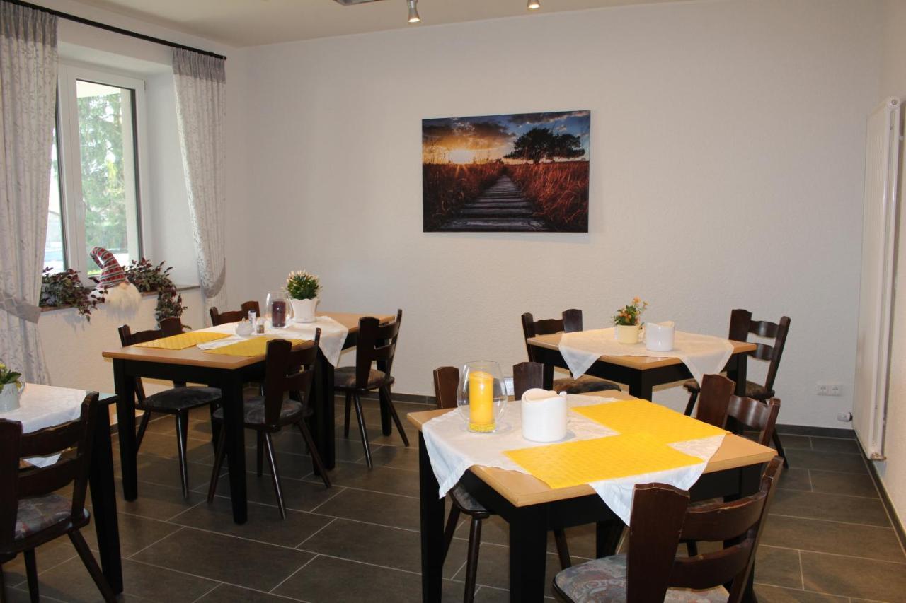 Pension Brunnenhof Roetgen Exterior foto