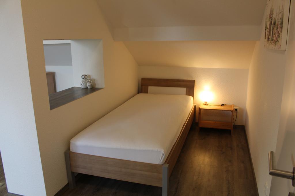 Pension Brunnenhof Roetgen Exterior foto